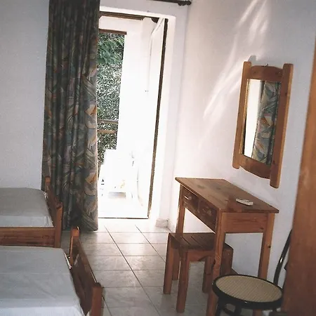 Dina's Appartement Mesongí