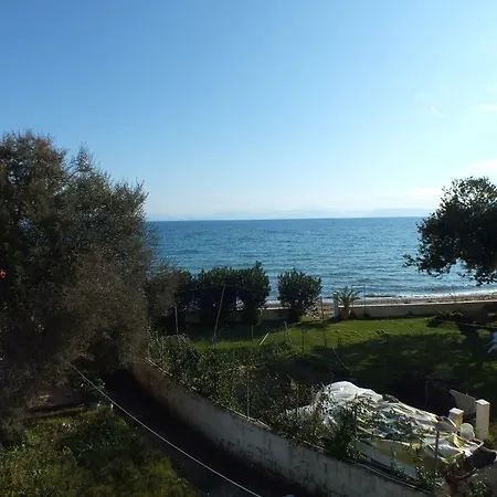 Appartamento Dina's Mesongí